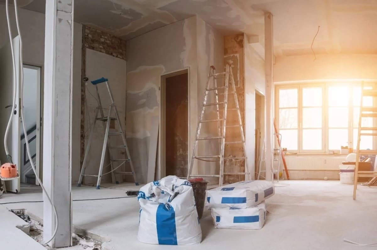 Reforma integral de vivienda en Barcelona con trabajos de albañilería
